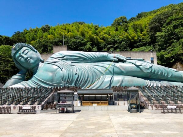 篠栗南蔵院の涅槃像